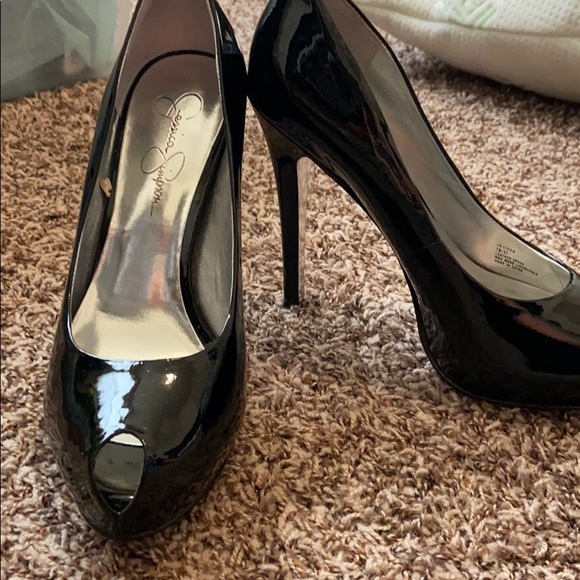 Jessica Simpson high heels - Picture 2 of 5